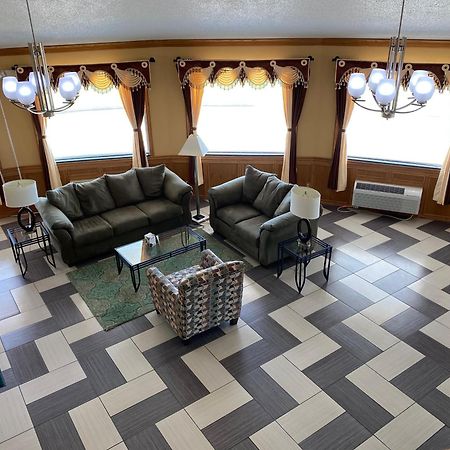 Quality Inn Morton At I-74 Bagian luar foto