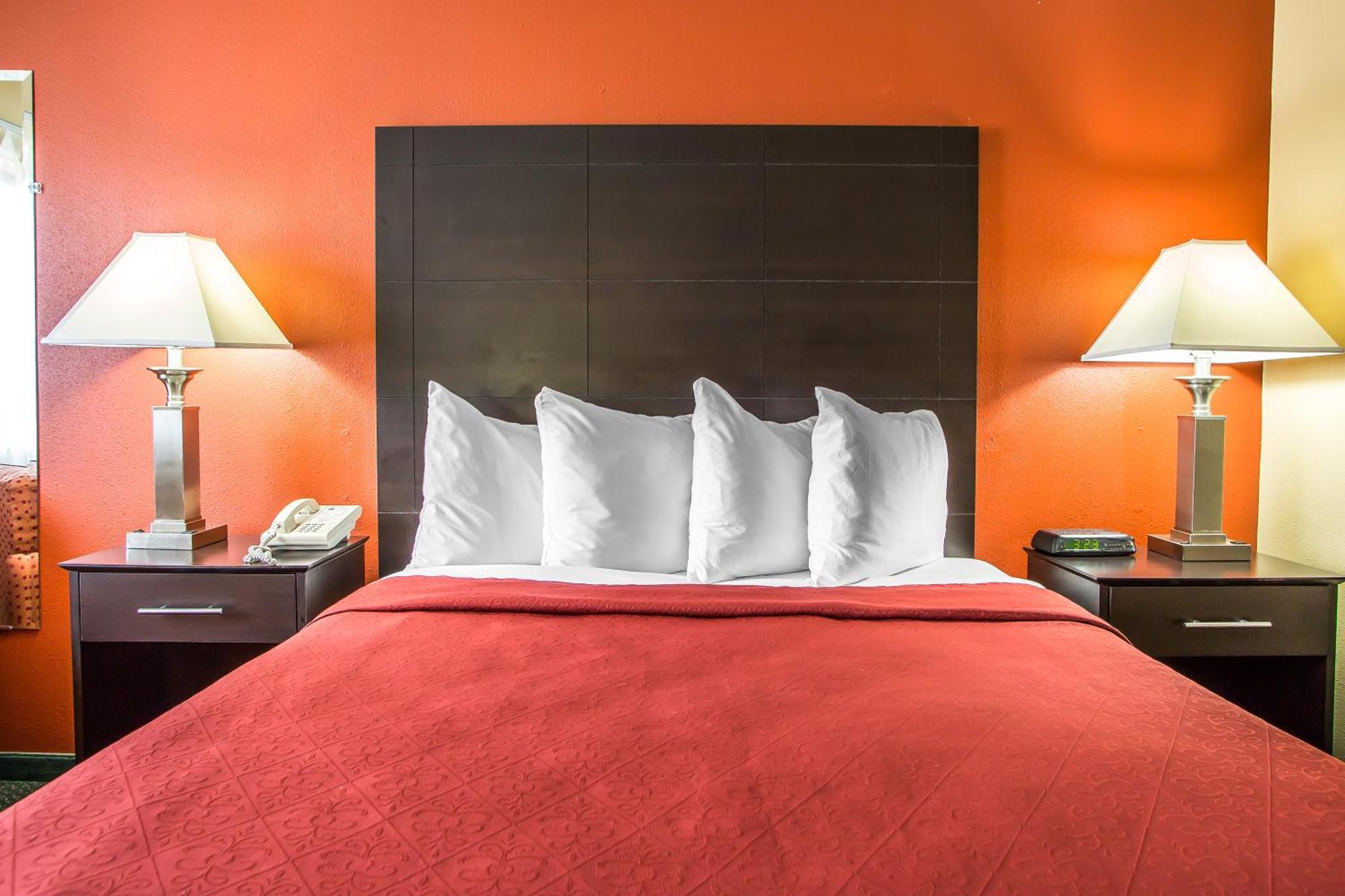 Quality Inn Morton At I-74 Ruang foto